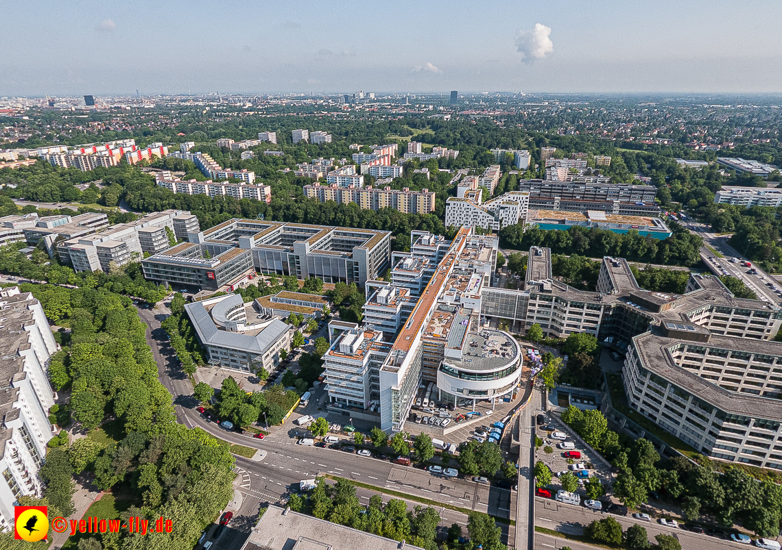 07.06.2023 - Neuperlachs neue Mitte mit PEP, Perlach Plaza, Share, Allianzversicherung und Wohnring
